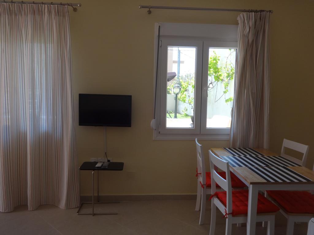 Gorgona Di Thassos Apartment ลิเมนาเรีย ภายนอก รูปภาพ